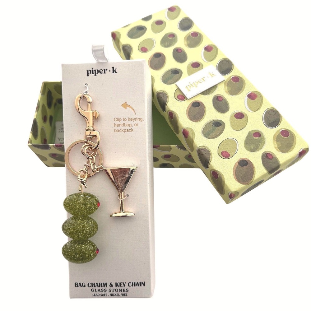 NIB Piper K Bag Charm Key Chain Martini Olive Kitsch Retro Charm - Picture 1 of 4